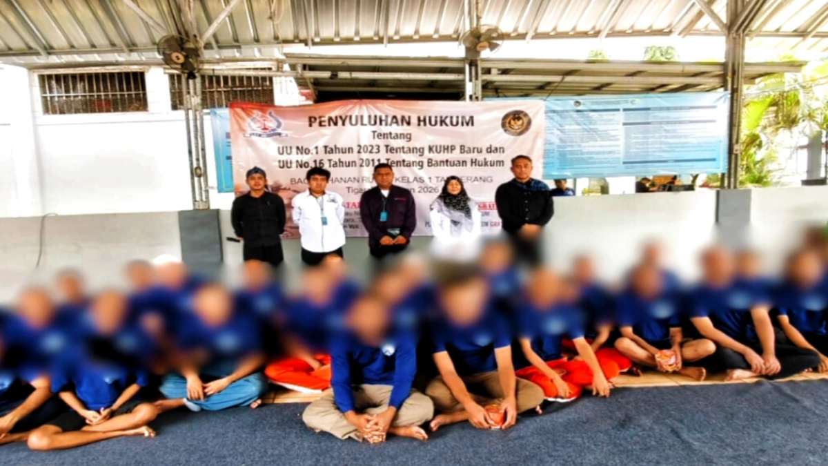 Ketua LBH Matahati menyampaikan materi bantuan hukum kepada tahanan di Rutan Kelas I Tangerang