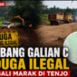 Aktivitas alat berat dan antrean truk pengangkut tanah merah diduga terjadi di lokasi penambangan galian C di Desa Cilaku, Kecamatan Tenjo, Kabupaten Bogor. Dokumentasi: Mata Rakyat Online.