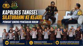 Kapolres Tangerang Selatan AKBP Boy Jumalolo bersama jajaran Polres Tangsel melakukan kunjungan silaturahmi ke Kejaksaan Negeri Kota Tangerang Selatan sebagai upaya memperkuat sinergi, koordinasi, dan profesionalisme penegakan hukum.