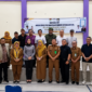 Ketua POSBANKUM Kelurahan Bojong Nangka bersama jajaran Pemerintah Kelurahan, Penyuluh Hukum Kantor Wilayah Kementerian Hukum Provinsi Banten, Lembaga Bantuan Hukum, Babinsa, Bhabinkamtibmas, Ketua RW, dan tokoh masyarakat mengikuti kegiatan Launching Pos Bantuan Hukum (POSBANKUM) dan Sosialisasi Masyarakat Sadar Hukum di Aula Kelurahan Bojong Nangka, Kabupaten Tangerang, Selasa (28/7/2026). Kegiatan ini menjadi langkah awal memperkuat literasi hukum, memperluas akses keadilan, serta mendorong penyelesaian konflik secara preventif melalui edukasi dan musyawarah.