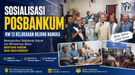 Warga, tokoh masyarakat, pengurus RT/RW, kader PKK dan Majelis Taklim mengikuti sosialisasi Posbankum di Bale Warga RW 13.