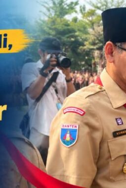 Wali Kota Tangsel Beri Penghargaan Pancawarsa I kepada Kunardi, Dorong Pramuka Perkuat Karakter Siswa